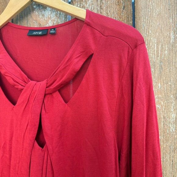 APT 9 Women’s Red Cut Out Long Sleeve Blouse Shirt Size XL NWT - Picture 7 of 11
